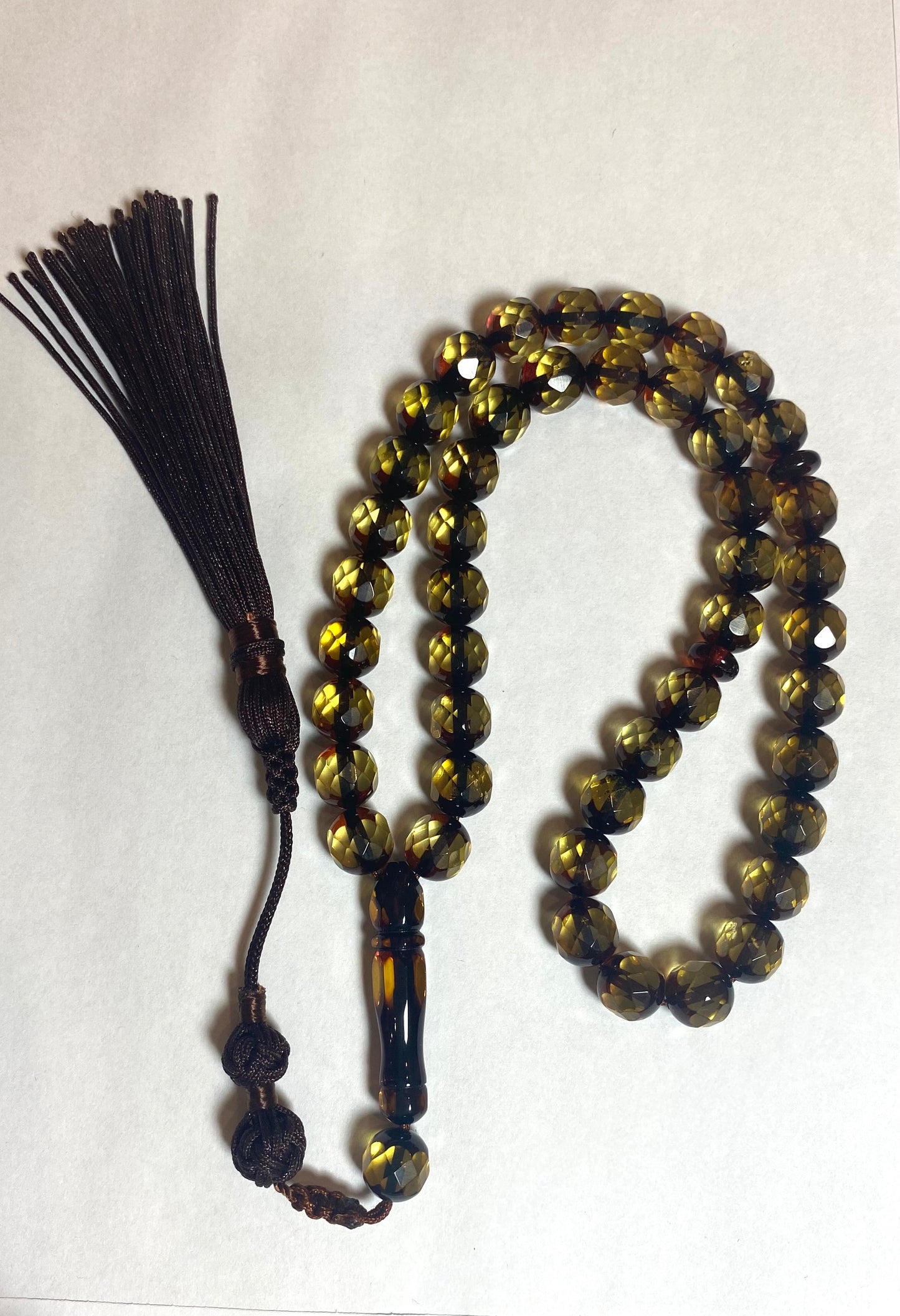 45 kulor brunaktig radband